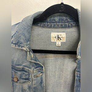 CALVIN KLEIN - light wash vintage Jean jacket
